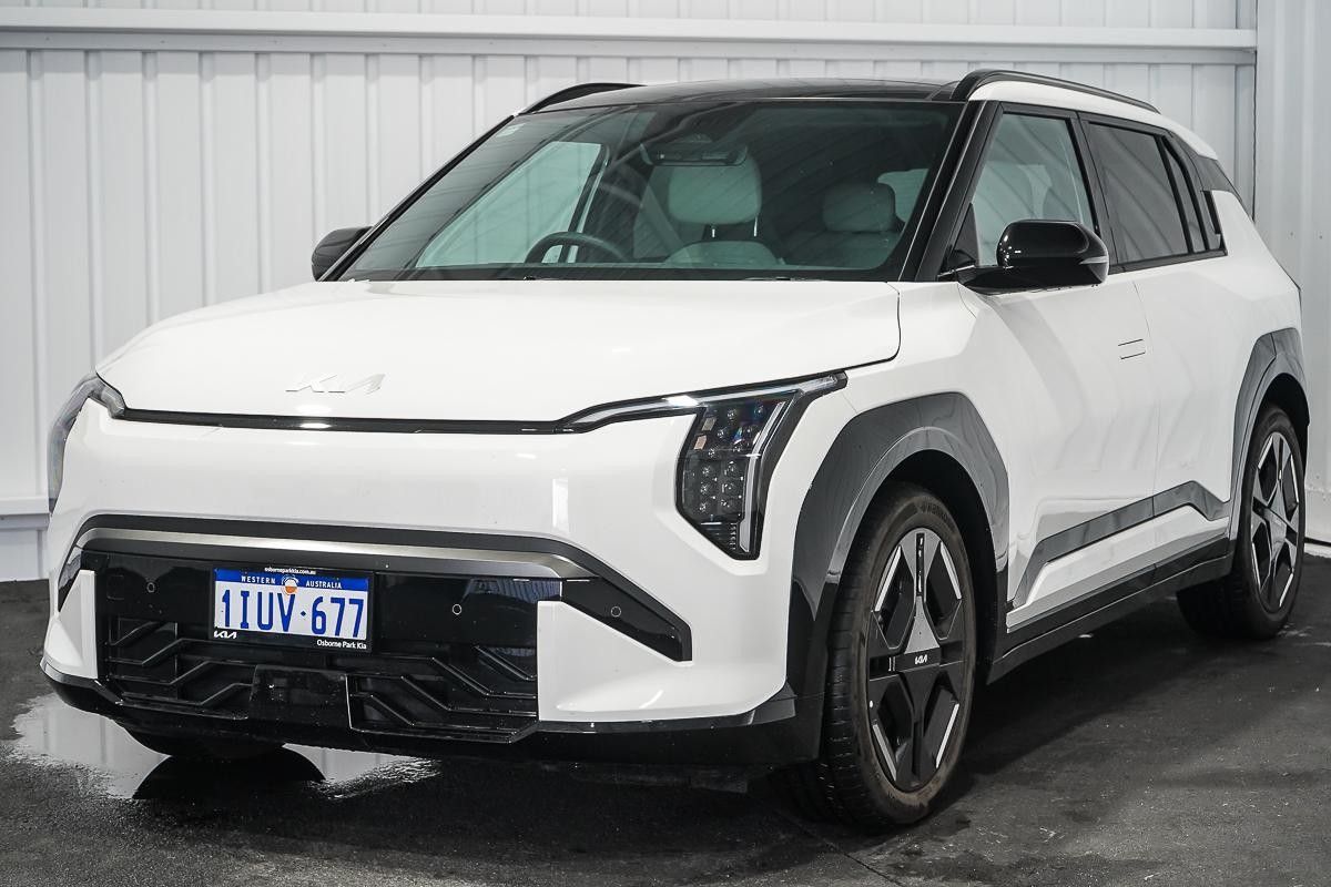 Kia Ev3 image 4