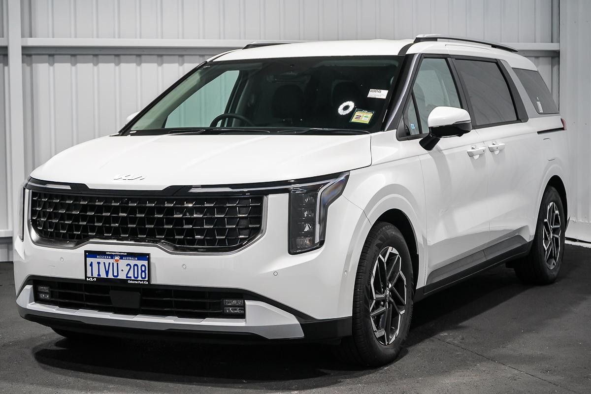 Kia Carnival image 4