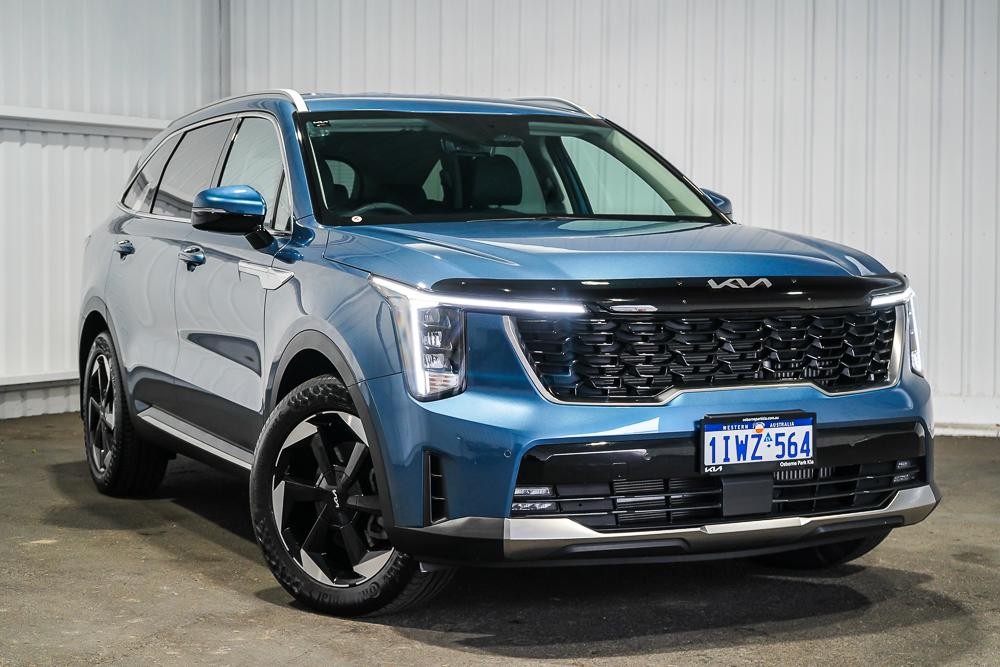 Kia Sorento image 1