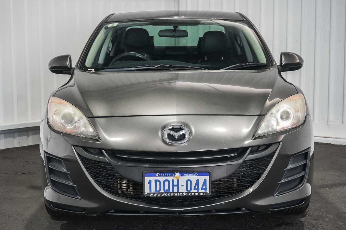 Mazda 3 image 3