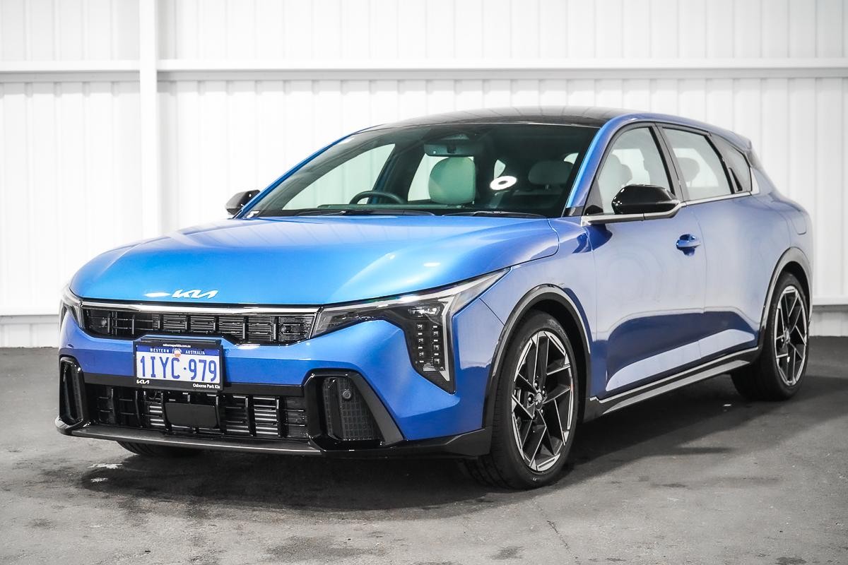 Kia K4 image 4