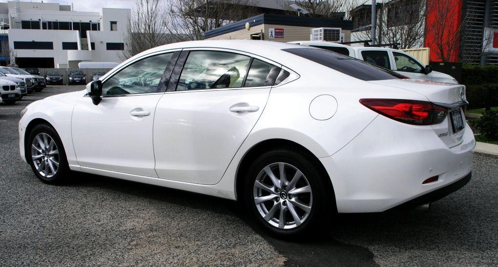 Mazda 6 image 2