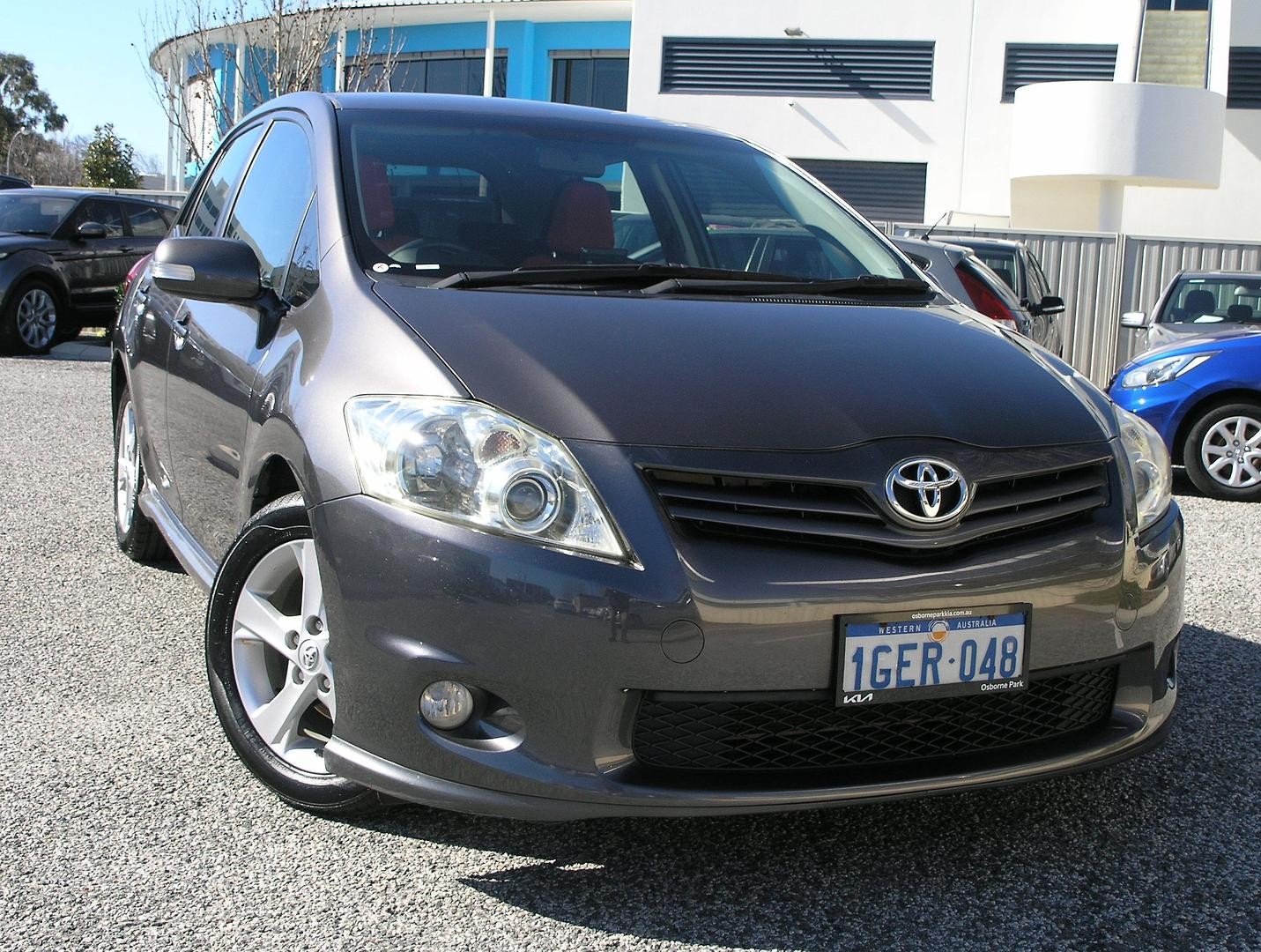 Toyota Corolla image 1