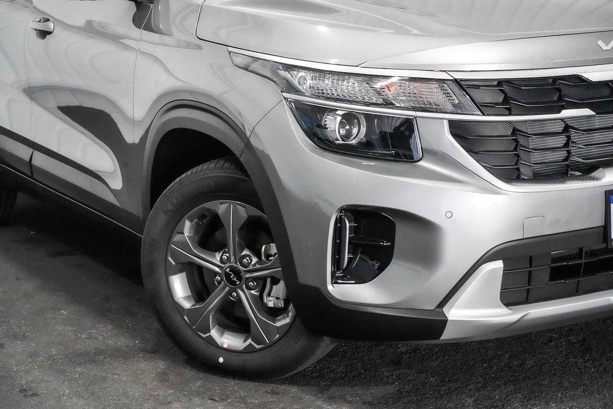 Kia Seltos image 2