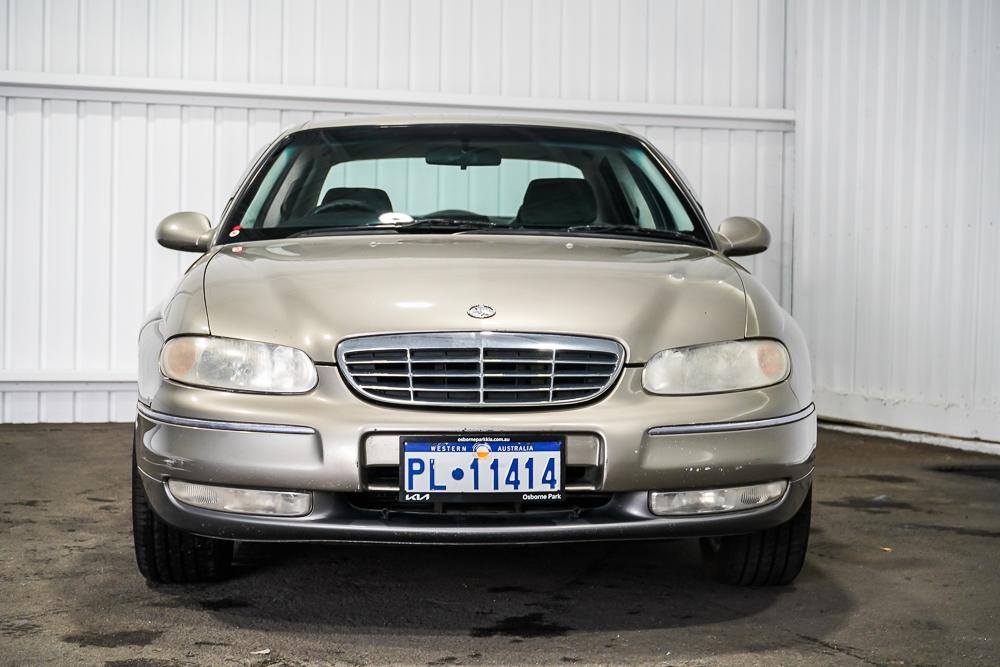 Holden Statesman image 2