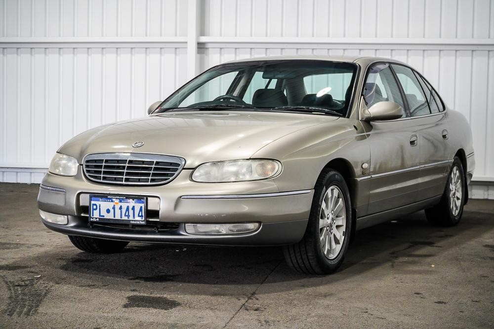Holden Statesman image 3