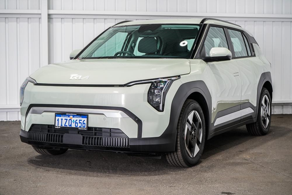 Kia Ev3 image 4