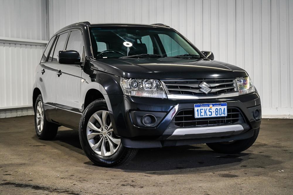Suzuki Grand Vitara image 1