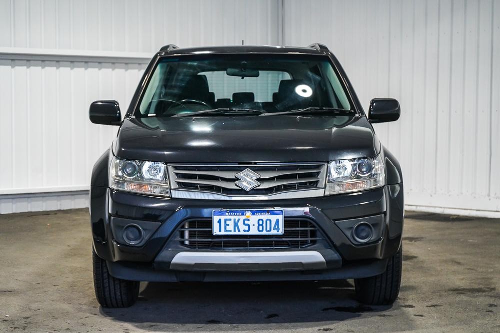 Suzuki Grand Vitara image 3