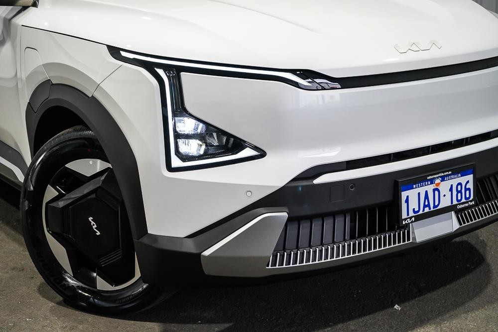 Kia Ev5 image 2