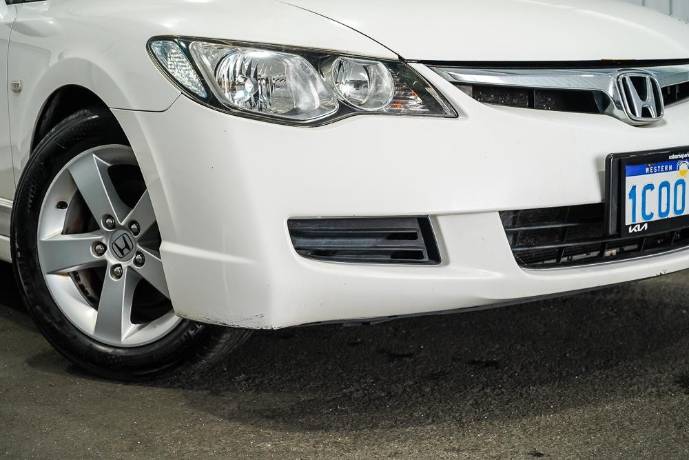 Honda Civic image 2