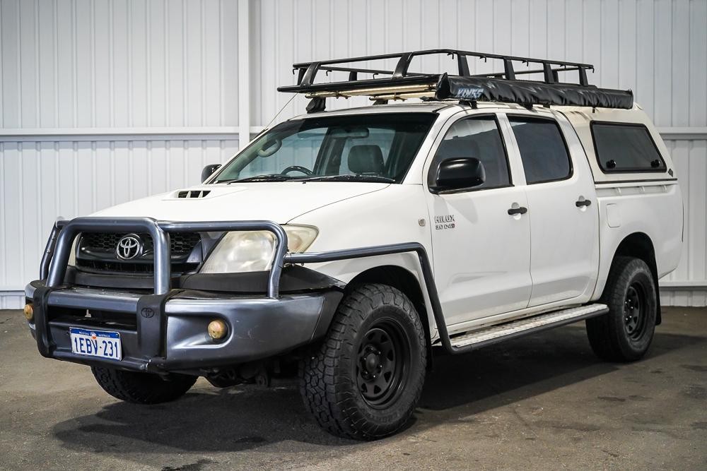 Toyota Hilux image 4