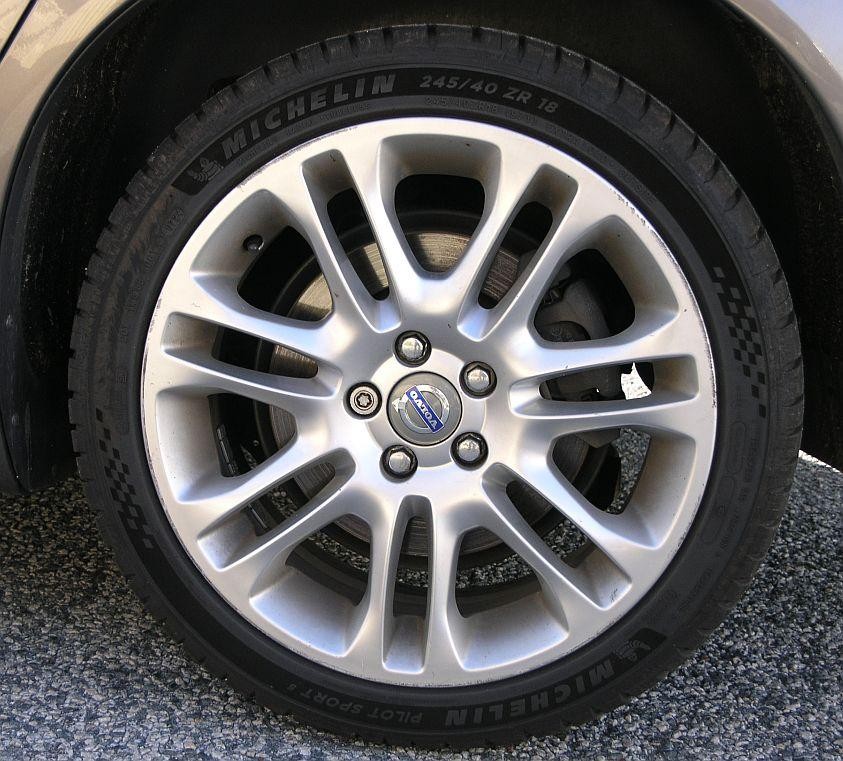 Volvo S80 image 3