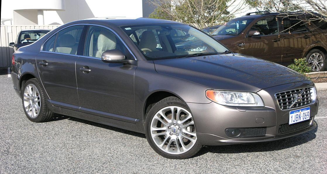 Volvo S80 image 1