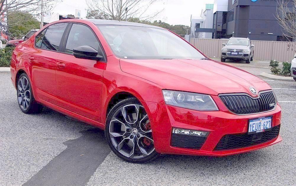 Skoda Octavia image 1