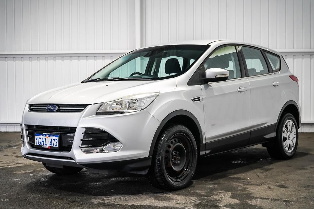 Ford Kuga image 4