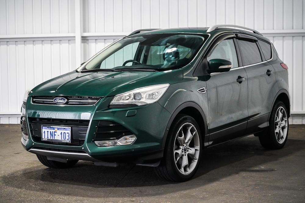 Ford Kuga image 4