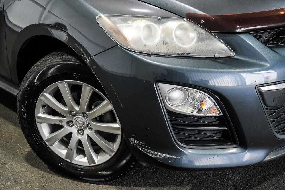 Mazda Cx-7 image 2