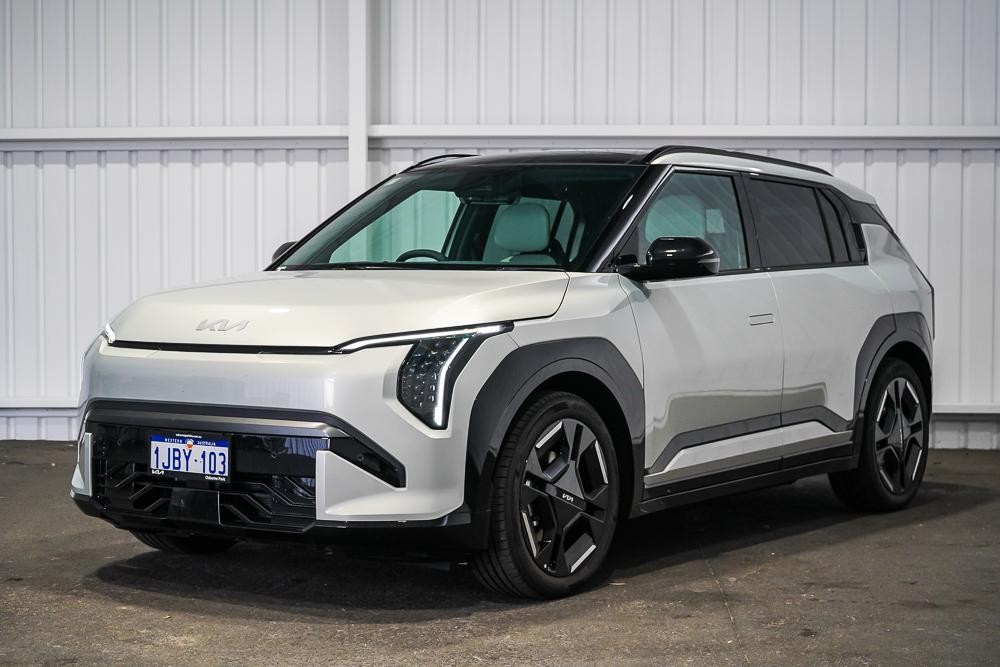 Kia Ev3 image 4