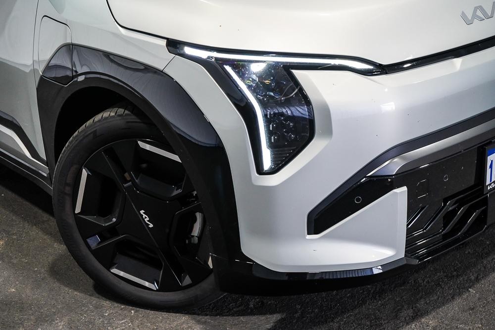 Kia Ev3 image 2