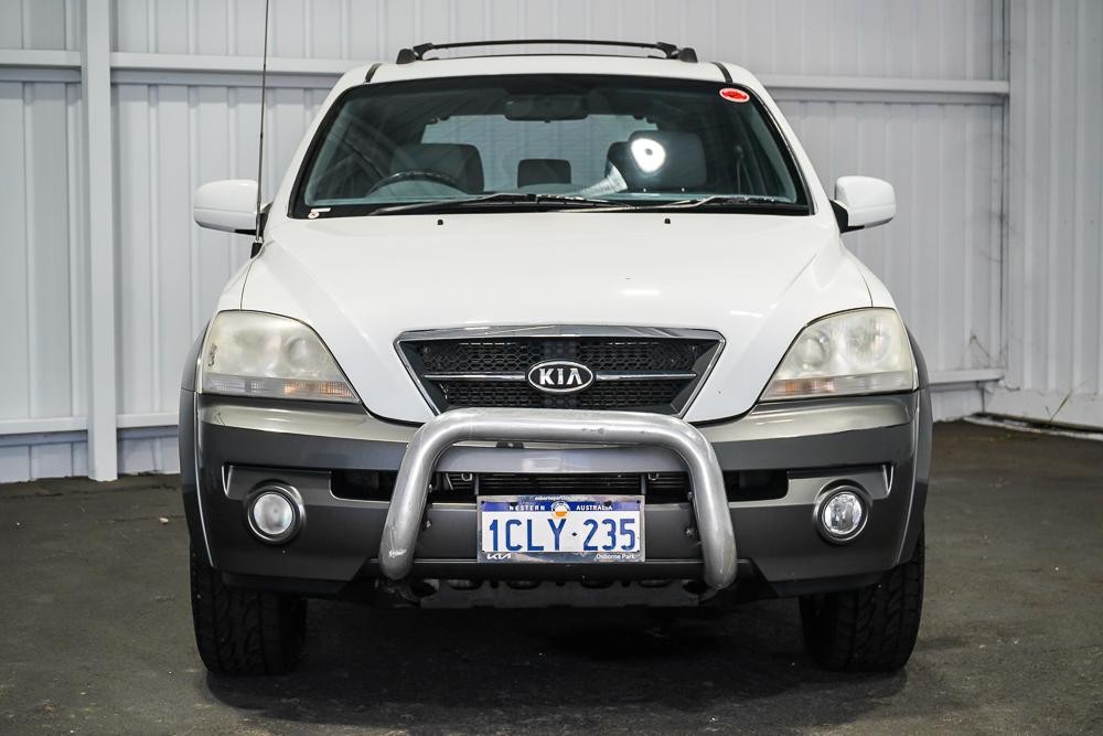 Kia Sorento image 3