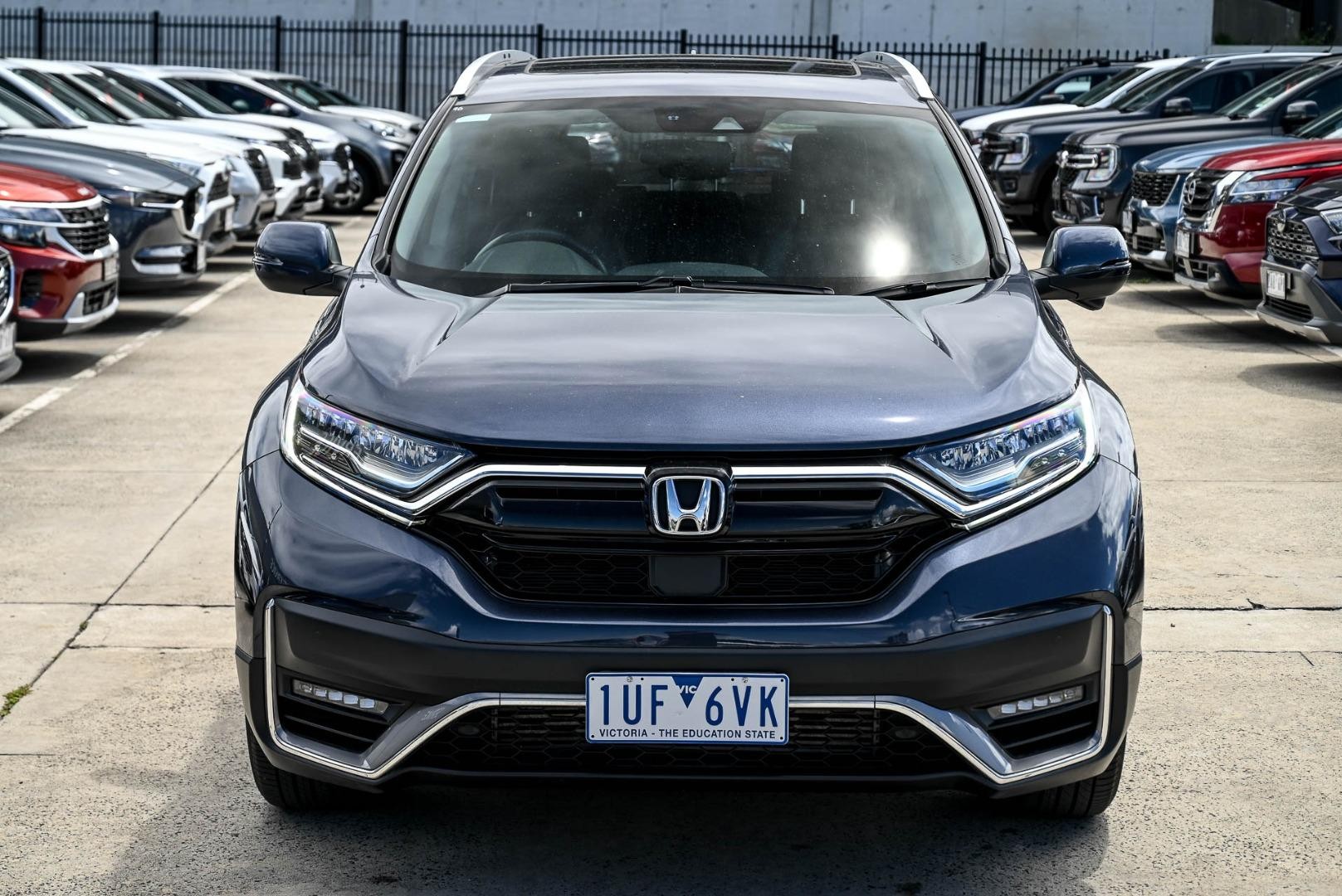 Honda Cr-v image 2