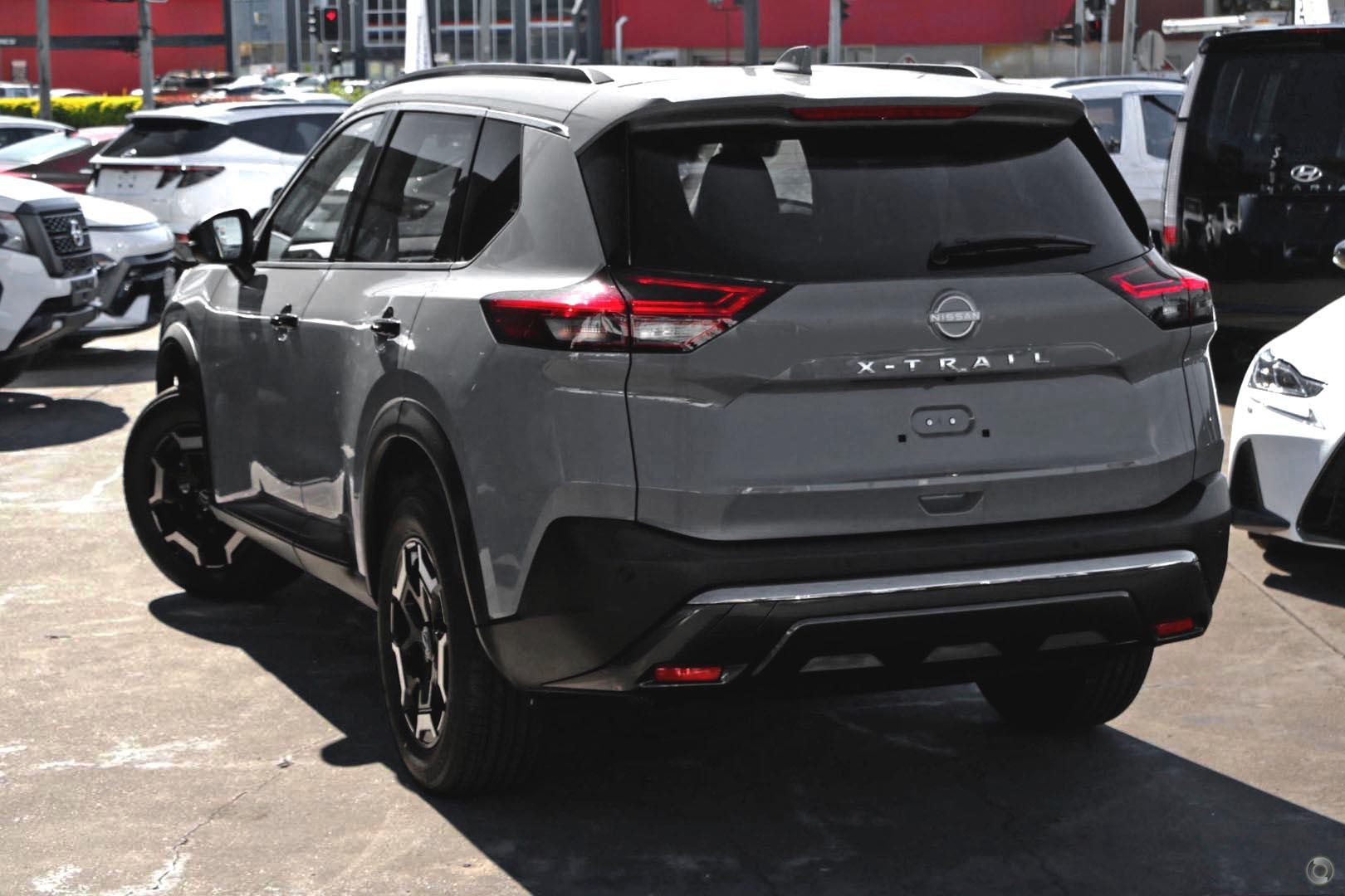 Nissan X-trail image 4