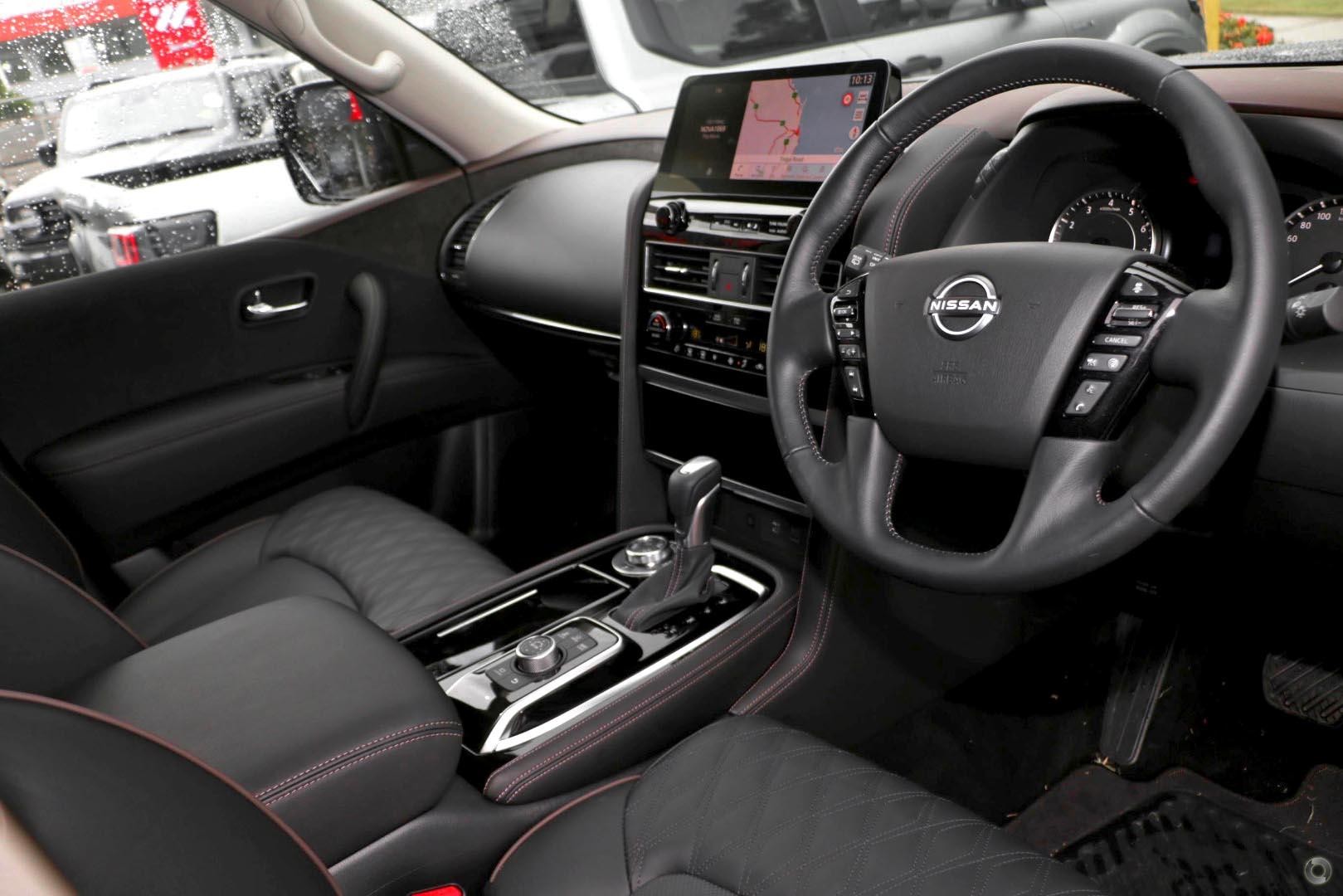 Nissan Patrol image 4