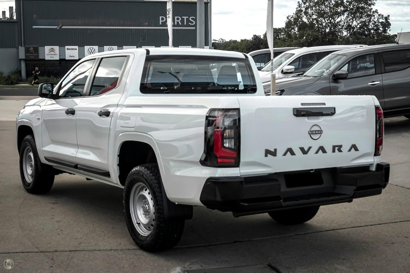Nissan Navara image 4