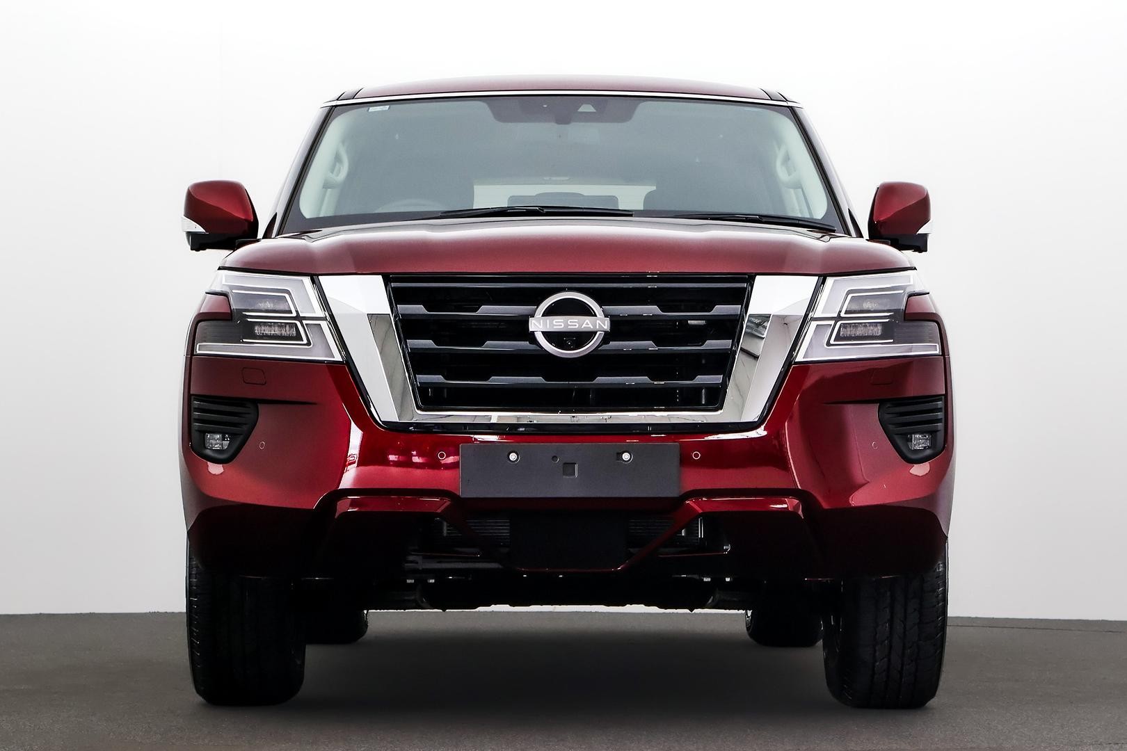 Nissan Patrol image 2