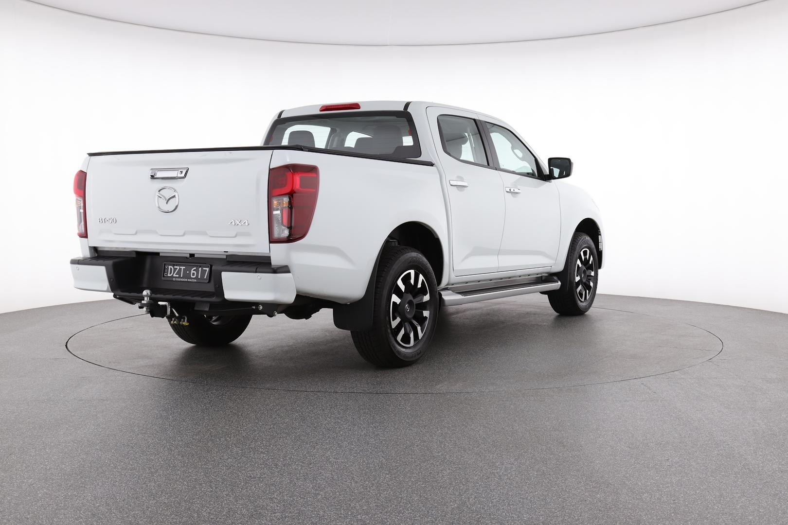Mazda Bt-50 image 4