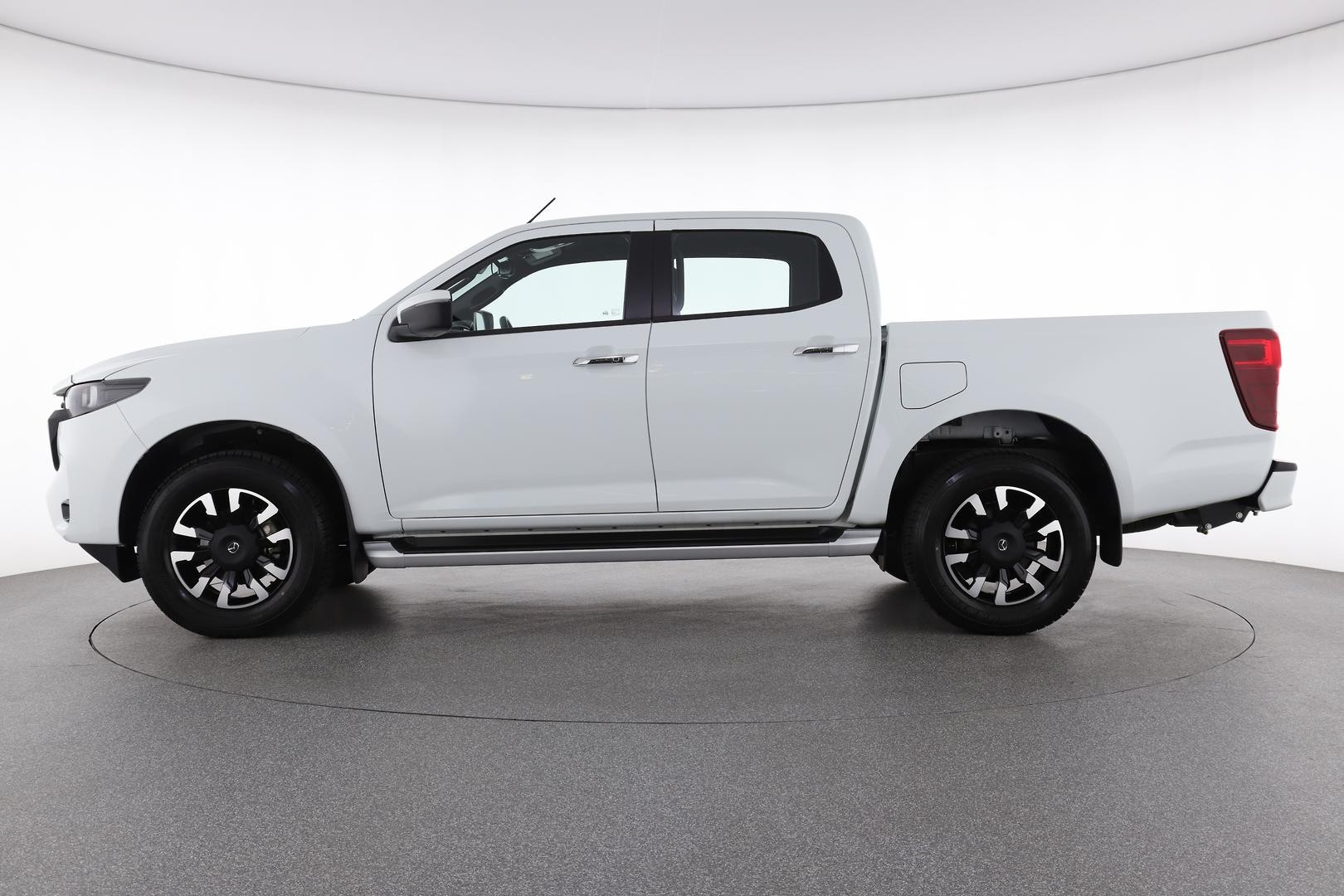 Mazda Bt-50 image 3