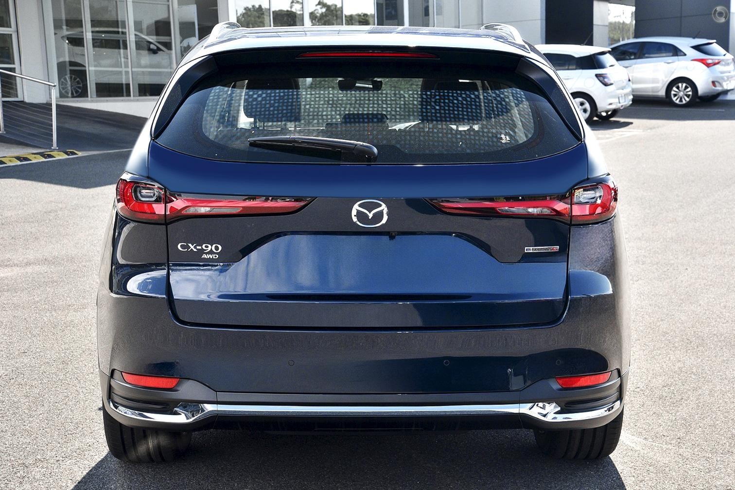 Mazda Cx-90 image 3