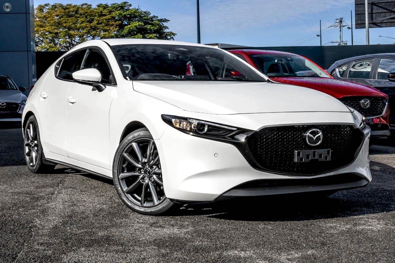 Mazda 3 image 1