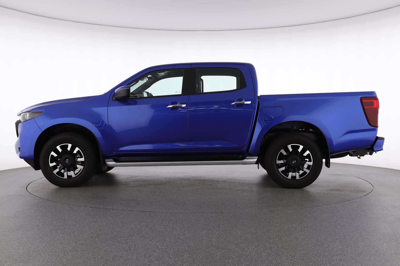 Mazda Bt-50 image 3