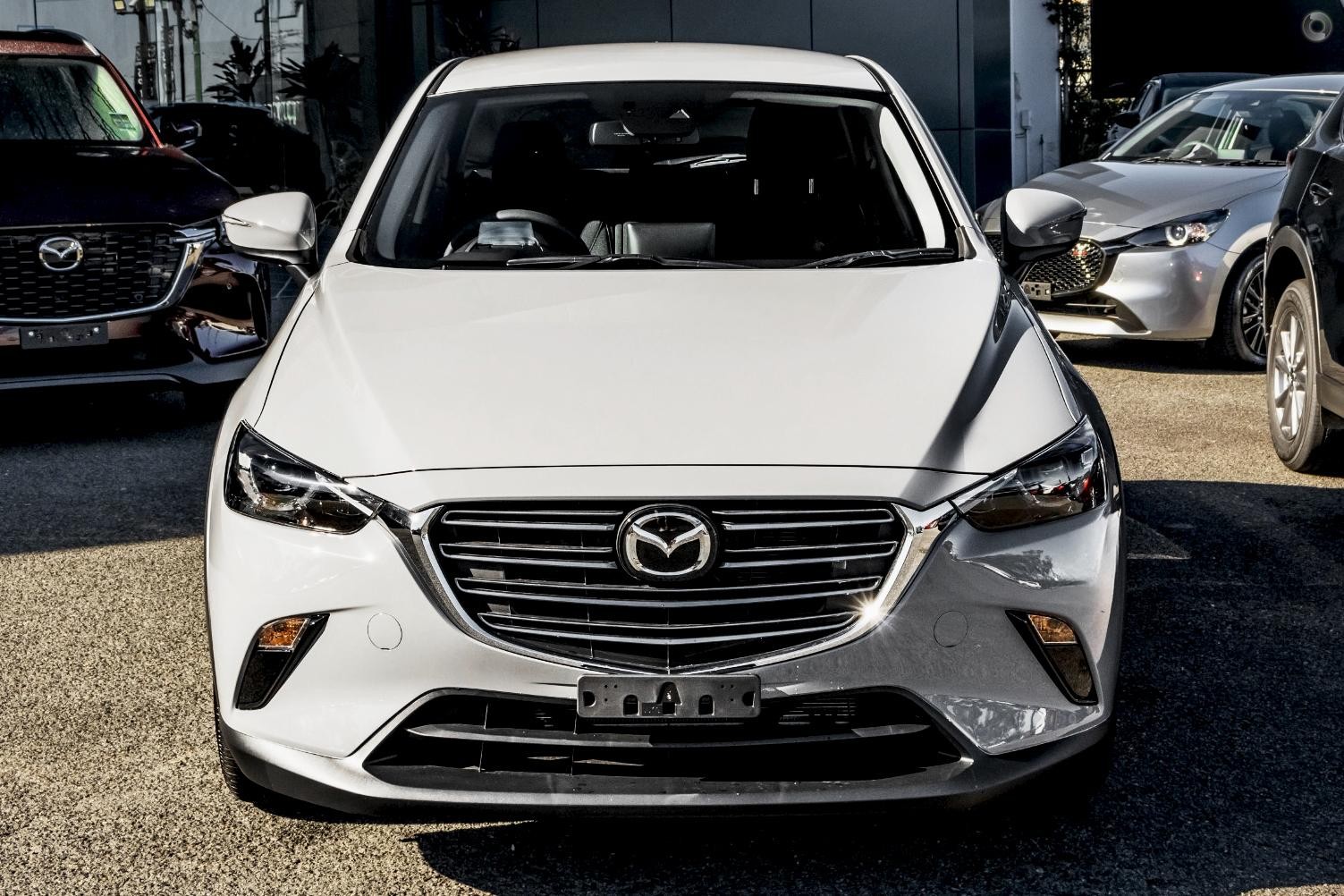 Mazda Cx-3 image 2