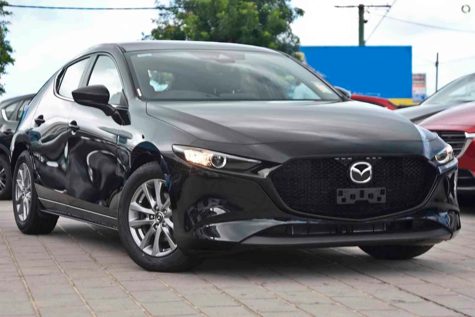 Mazda 3 image 1