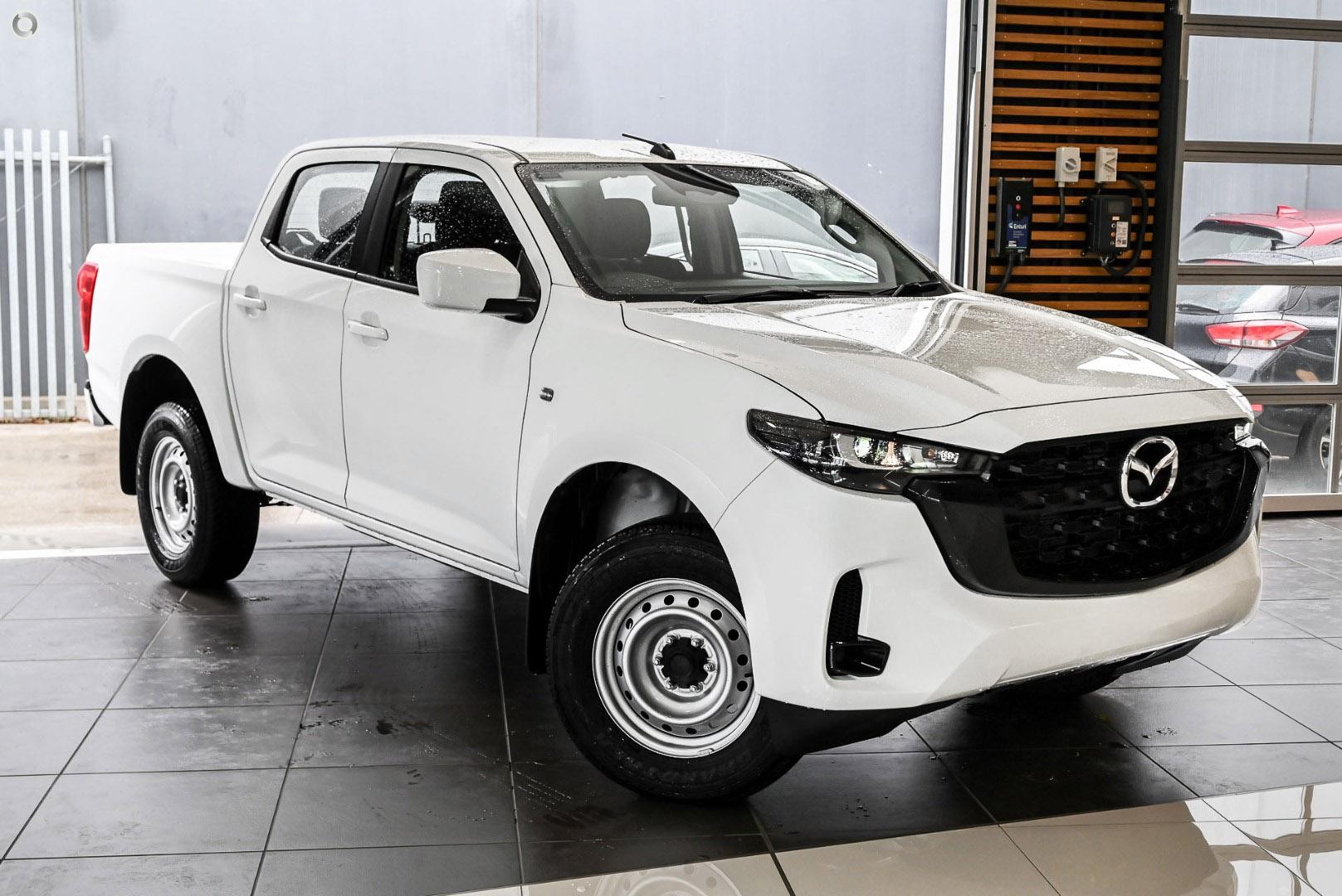 Mazda Bt-50 image 1