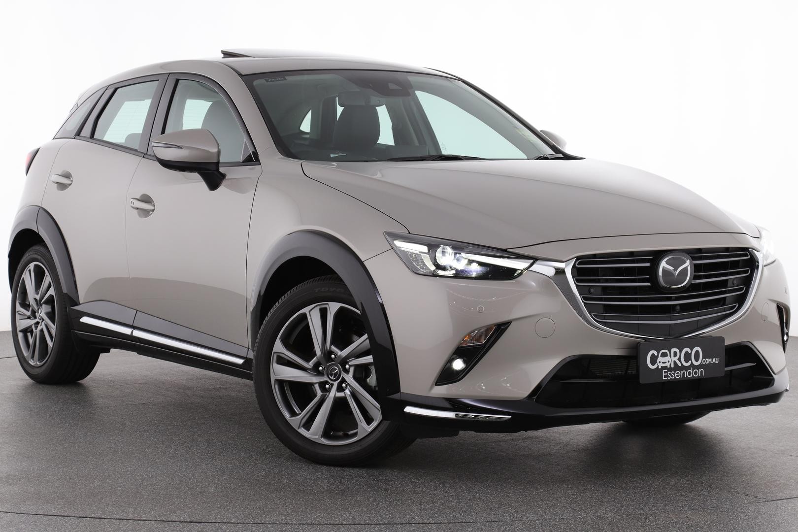 Mazda Cx-3 image 1