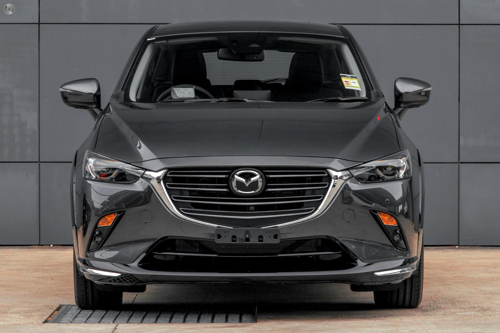 Mazda Cx-3 image 2