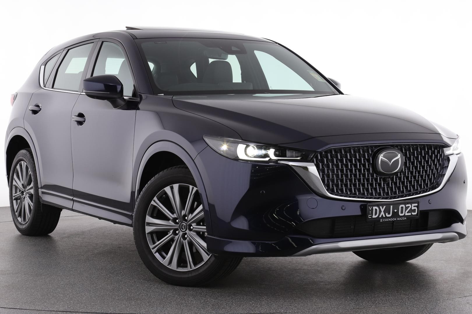 Mazda Cx-5 image 1