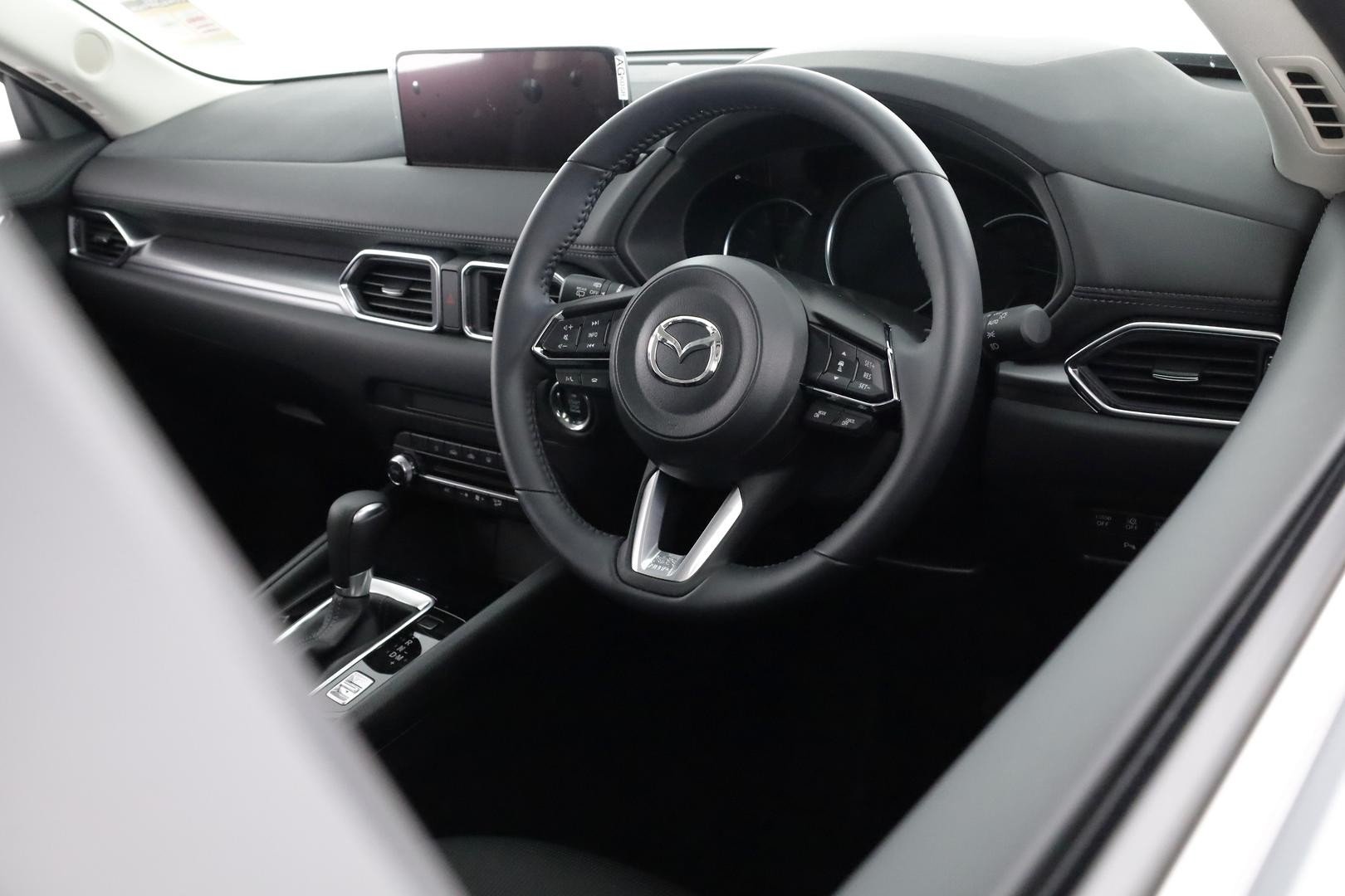 Mazda Cx-5 image 4