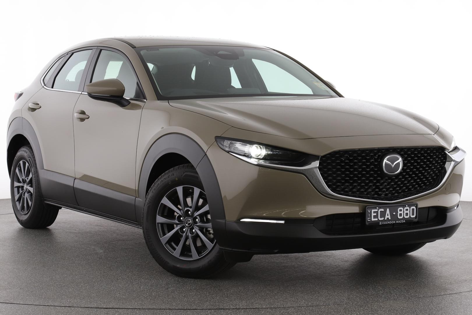 Mazda Cx-30 image 1