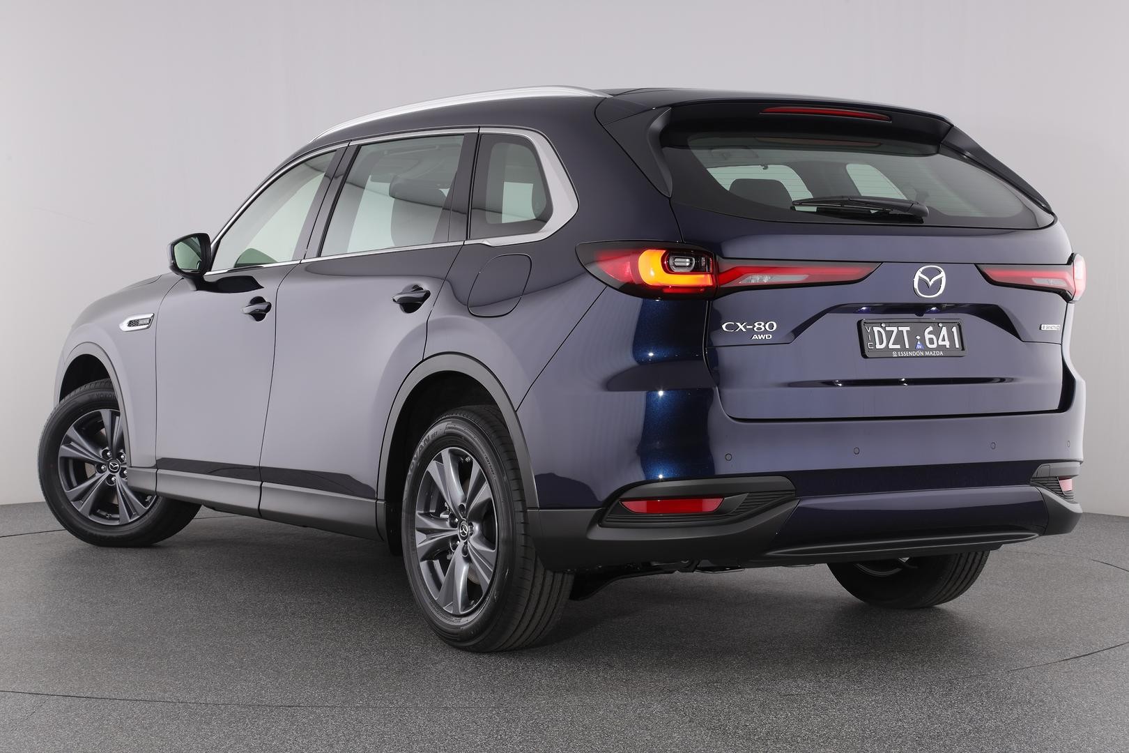 Mazda Cx-80 image 2