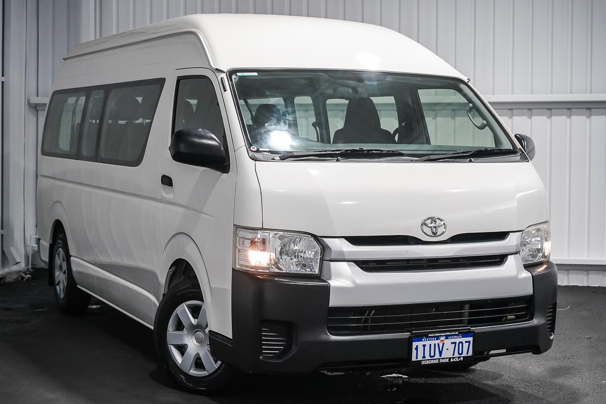 Toyota Hiace image 1