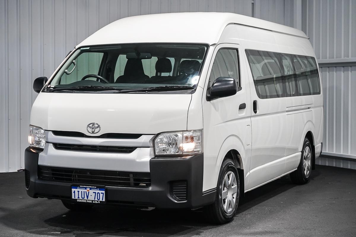 Toyota Hiace image 4