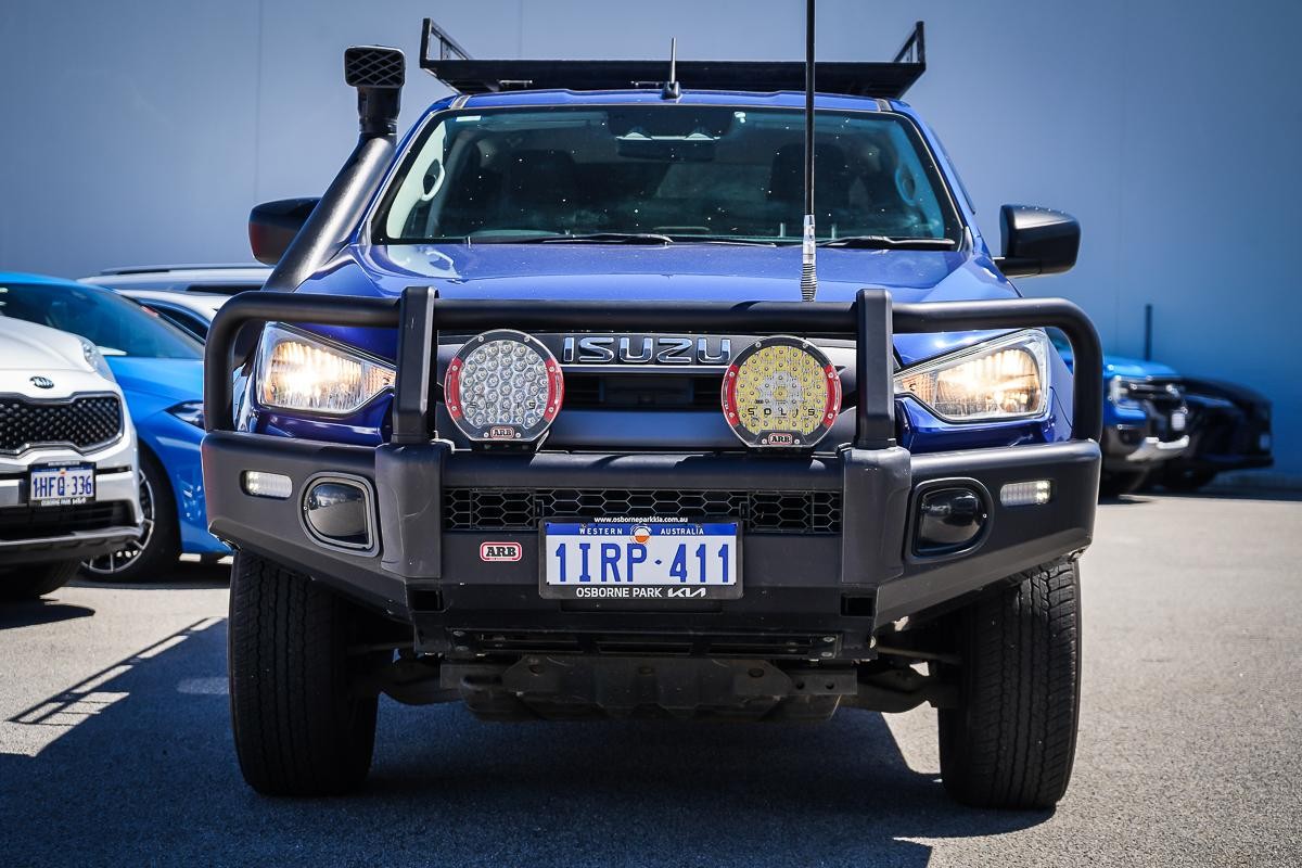 Isuzu D-max image 3