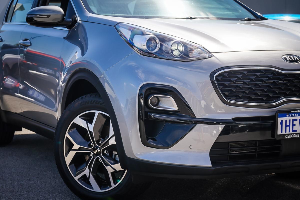 Kia Sportage image 2