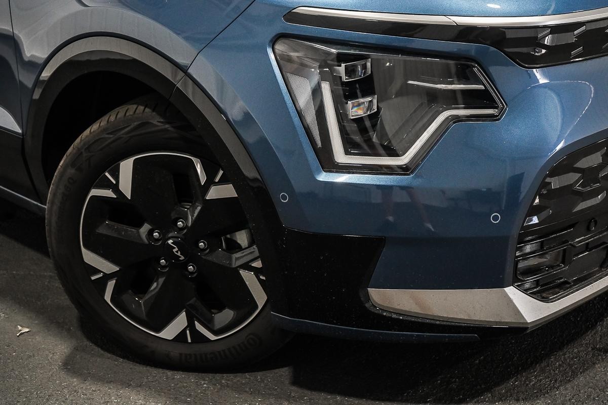 Kia Niro image 2