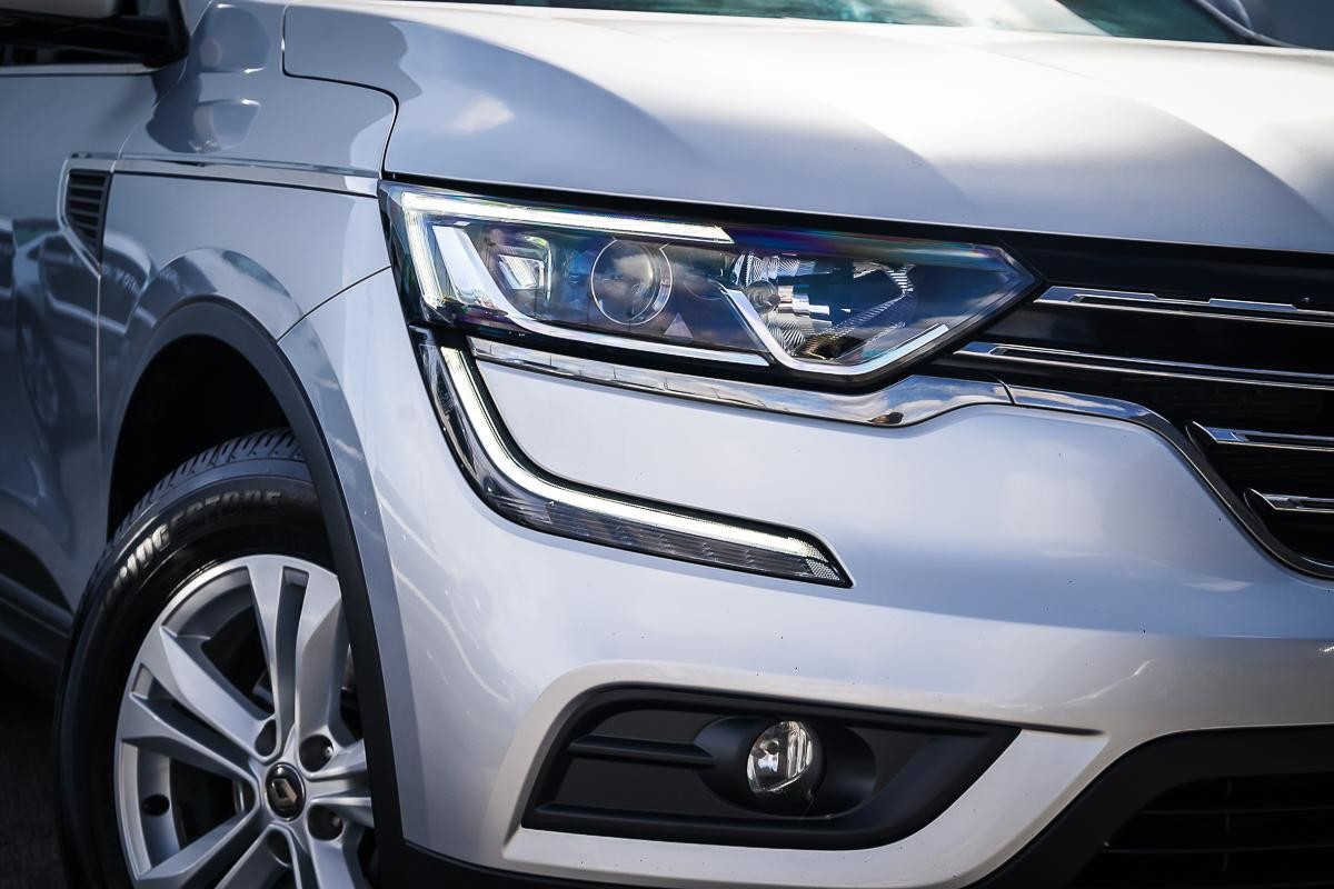 Renault Koleos image 2